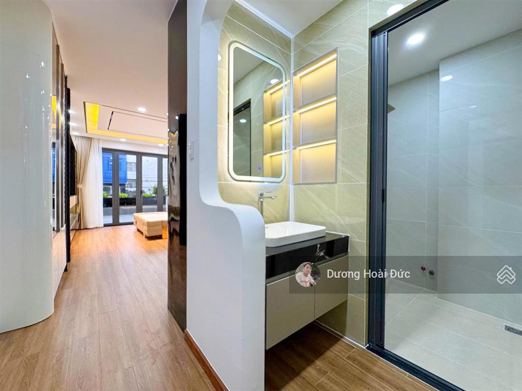 Nhà 3 lầu thang máy mặt tiền kinh doanh đường số 9m  khu cư xá ngân hàng  quận 7