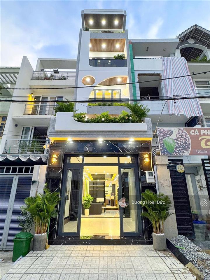 Nhà 3 lầu thang máy mặt tiền kinh doanh đường số 9m  khu cư xá ngân hàng  quận 7