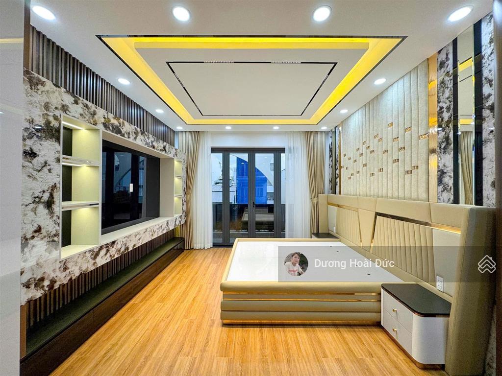 Nhà 3 lầu thang máy mặt tiền kinh doanh đường số 9m  khu cư xá ngân hàng  quận 7