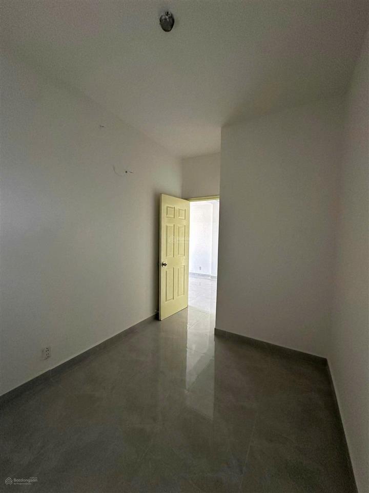Hqc plaza bán gấp căn gốc 70m2 chính chủ nhận sổ ngay năm 2025 đang cho thuê 6tr