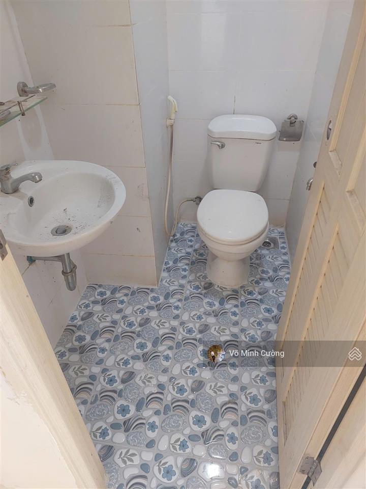 Bán căn hộ cc tại hqc plaza, 1,040 tỷ, 56m2, 2pn, 2wc, nhận nhà ở ngay hoặc cho thuê, giá cực tốt