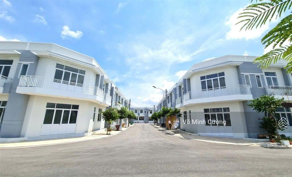 Bán nhà riêng tại khu công nghiệp hàm kiệm 1, 1,3 tỷ, 90m2 giá tốt cách biển 7km