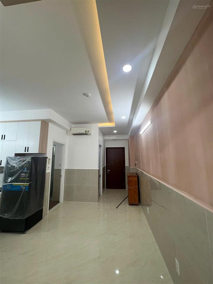 Bán căn hộ tại cao ốc đầu tiên hóc môn 65m2 với 2pn2wc giá 1,5 tỷ nhận nhà ngay