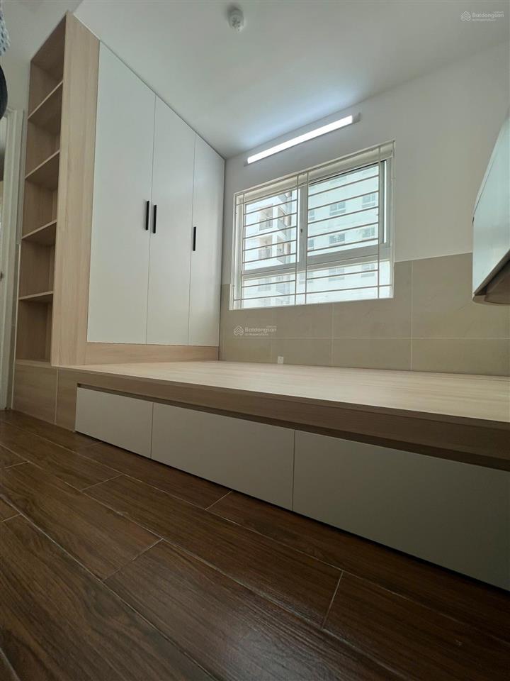 Bán căn hộ tại cao ốc đầu tiên hóc môn 65m2 với 2pn2wc giá 1,5 tỷ nhận nhà ngay