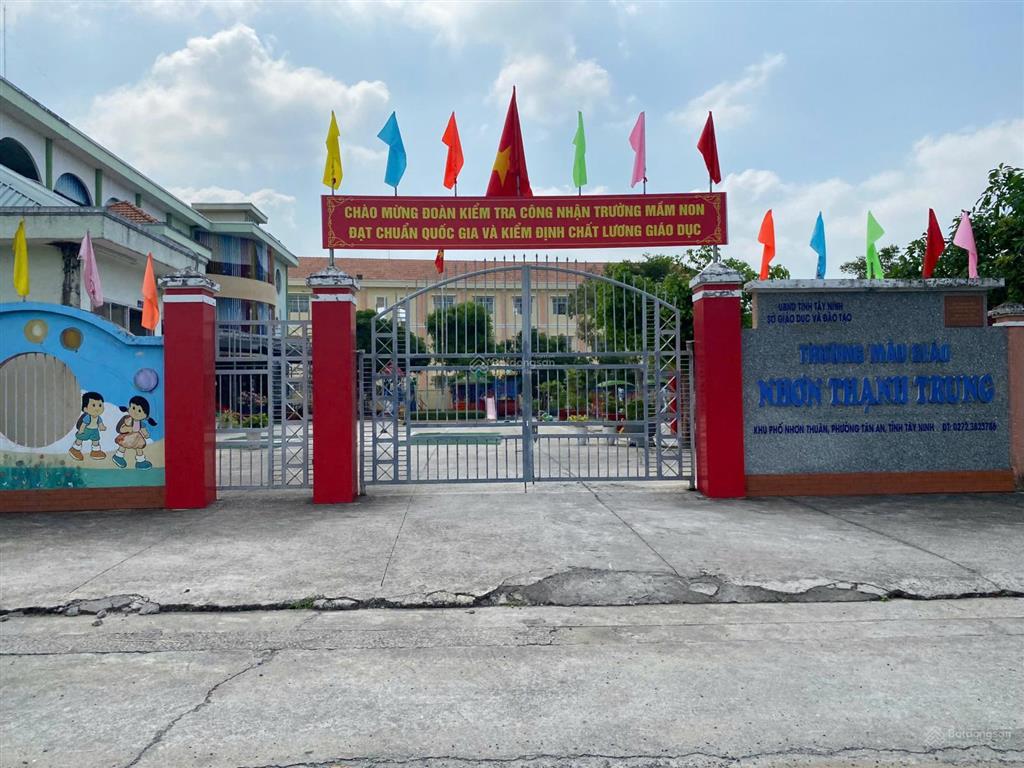 Chính chủ bán đất thổ cư 100% 212m2 nhơn thạnh trung, tp tân an