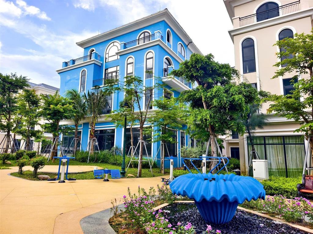 Đà nẵng cách đây 10 năm và đồng hới hiện tại nhà đầu tư đang nhìn thấy điều gì?