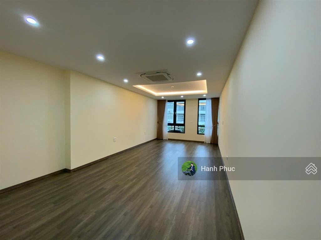 Cho thuê biệt thự tại khu đô thị linh đàm. diện tích 230m2, mặt tiền 14m, thiết kế 04 tầng. khu vip