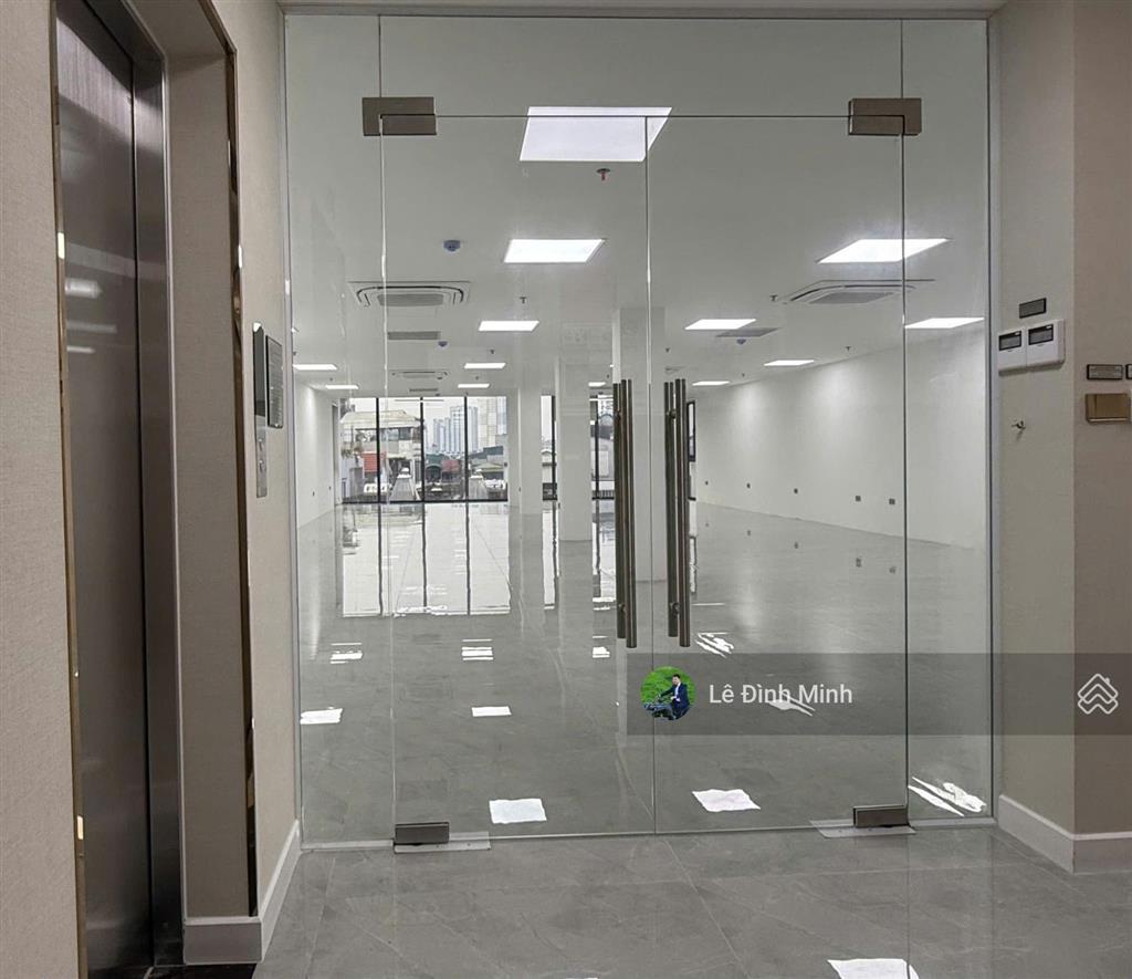 Tòa nổi bật phố. góc gần 30m mặt tiền, 180m2/sàn, 08 tầng, nghiệm thu pccc, thang máy, đh âm trần
