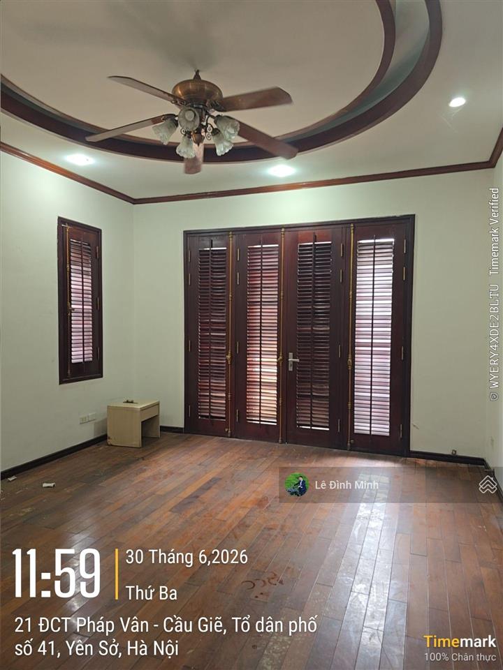 Cho thuê biệt thự tại pháp vân. diện tích 350m2, mặt tiền 13m, thiết kế 3.5 tầng. nội thất đẹp