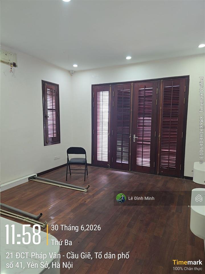 Cho thuê biệt thự tại pháp vân. diện tích 350m2, mặt tiền 13m, thiết kế 3.5 tầng. nội thất đẹp