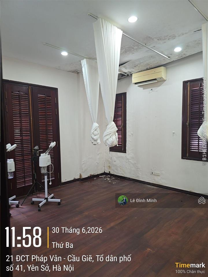 Cho thuê biệt thự tại pháp vân. diện tích 350m2, mặt tiền 13m, thiết kế 3.5 tầng. nội thất đẹp