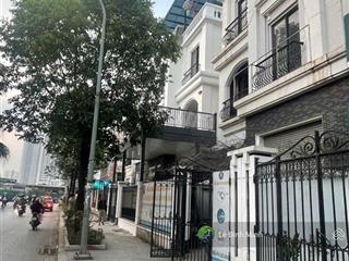 Tòa nhà mới hoàn thiện đẹp. diện tích 120m2, mặt tiền 08m, 05 tầng, thang máy, điều hòa âm trần ful