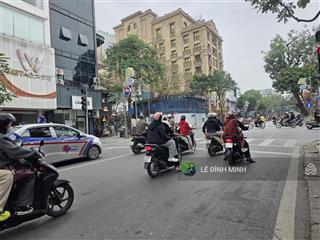 Cho thuê mặt bằng đẹp kinh doanh gara ô tô, siêu thị, chuyển phát... diện tích 200m2, mặt tiền 8m.