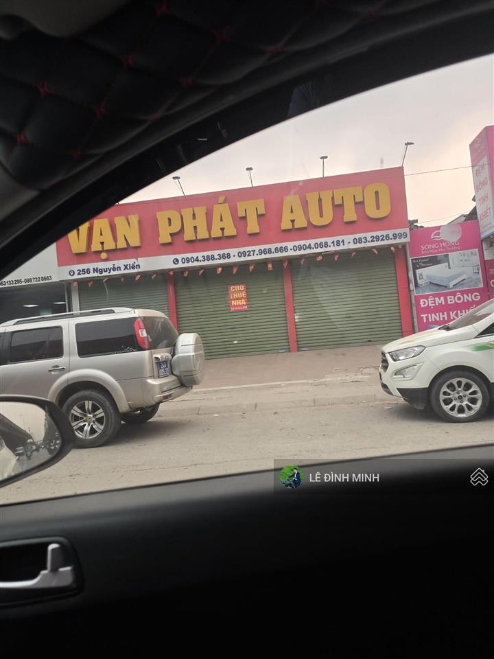 Cho thuê nhà kinh doanh vip nhất phố. diện tích 280m2, vỉa hè rộng, mặt tiền 08m, đầy đủ hạ tầng