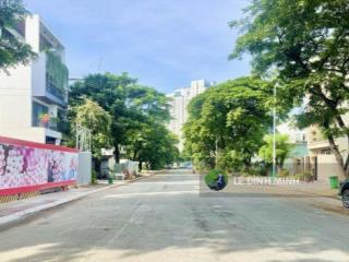 Chính chủ cần bán nhanh lô đất xây tòa văn phòng, hiện trạng nhà 01 tầng. diện tích 200m2, mt 8m