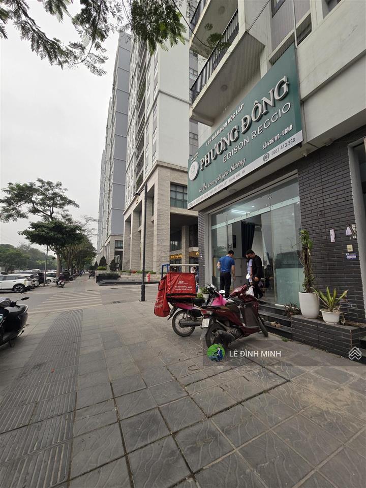 Căn mặt phố vip! diện tích 100m2, 06 tầng. thang máy, full điều hòa, quạt trần. sát 4 tòa chung cư