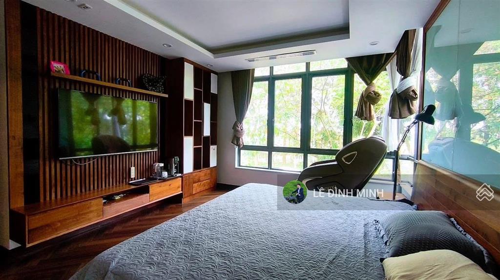 Cho thuê biệt thự song lập gamuda. diện tích 160m2, 04 tầng, full nội thất có thang máy, điều hòa