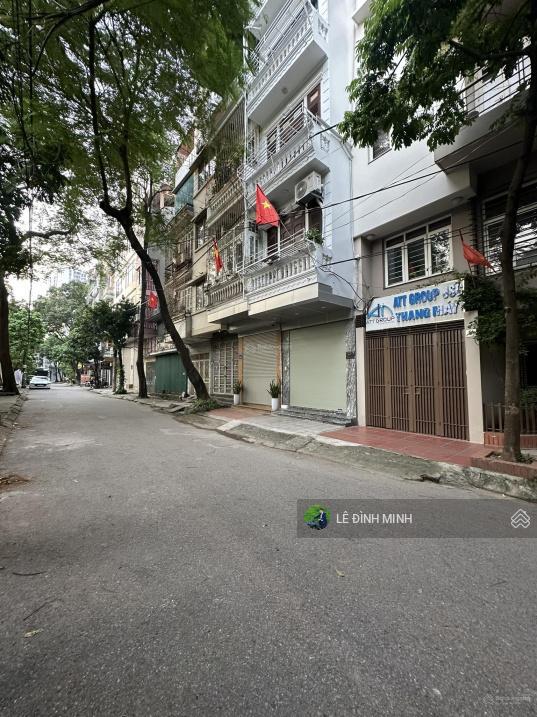 Cần bán nhà phân lô khu hành chính quận hoàng mai. diện tích 60m2, mặt tiền 04m, xây 05 tầng