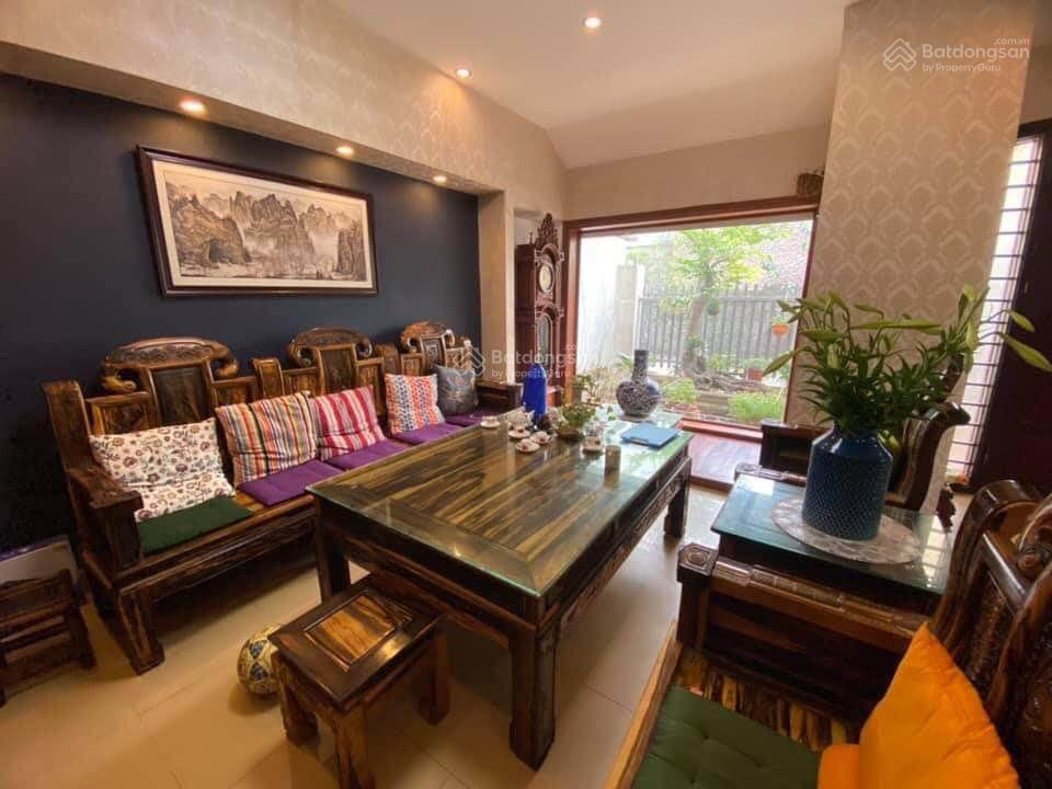 Chính chủ cần bán nhanh căn biệt thự lô góc siêu đẹp. diện tích 140m2, t/ kế 04 tầng, mặt tiền 30m