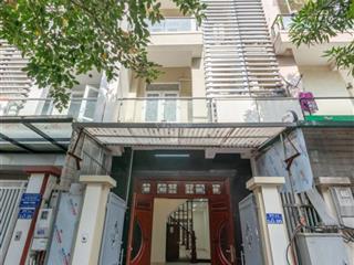 Nhà liền kề tại dự án gelexia reverside. khu kinh doanh sầm uất. diện tích 66m2, mt 04m, 05 tầng
