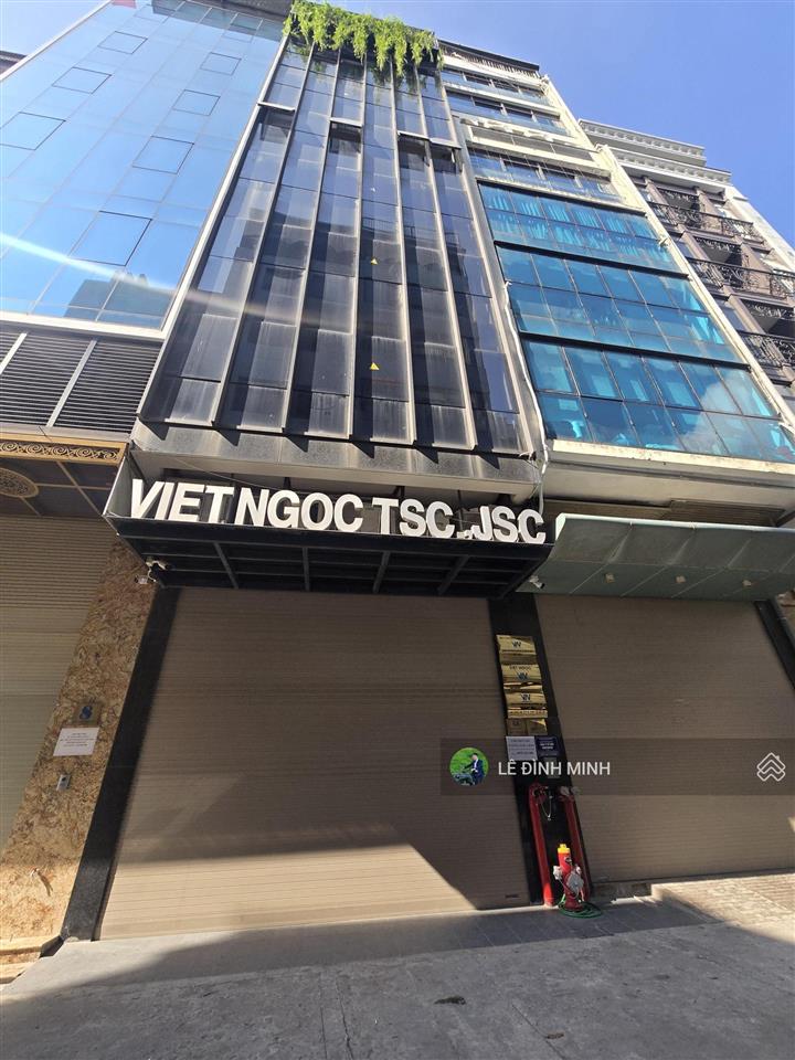 Cho thuê toà nhà 08 tầng và 01 hầm. diện tích 115m2, hai mặt tiền rộng. thang máy, pccc, điều hoà.