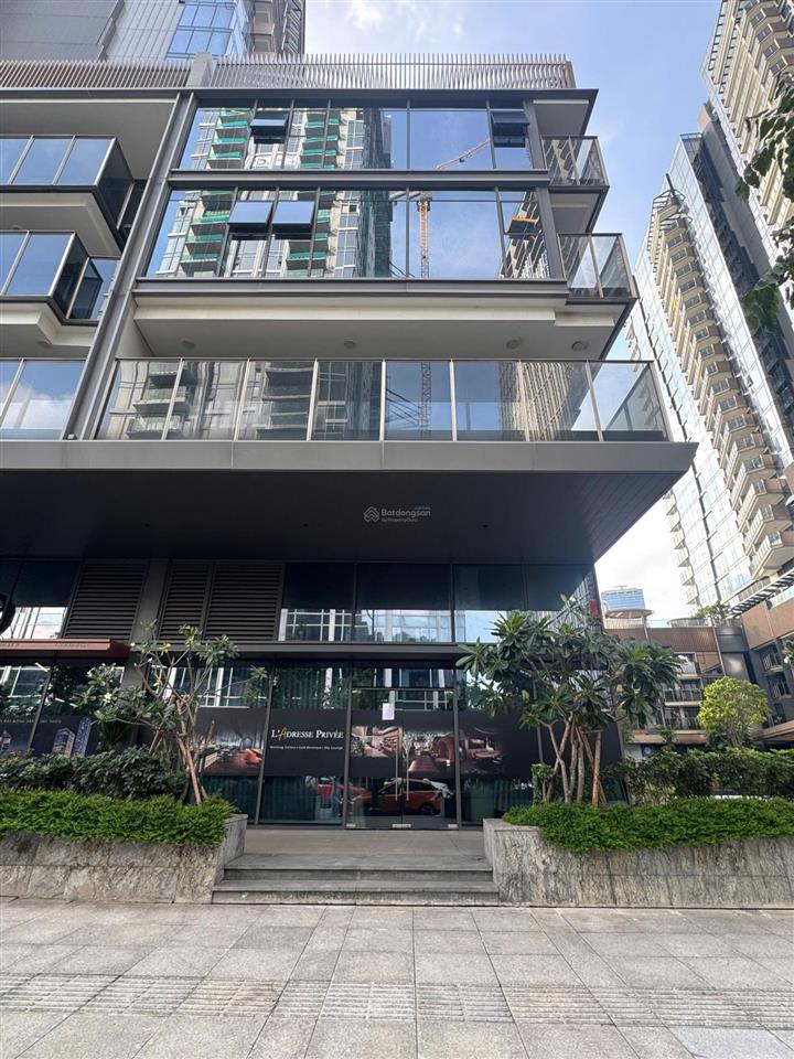 Cho thuê shophouse the opera metropole 3 mặt tiền 700m², view sông sài gòn, hợp bank, office