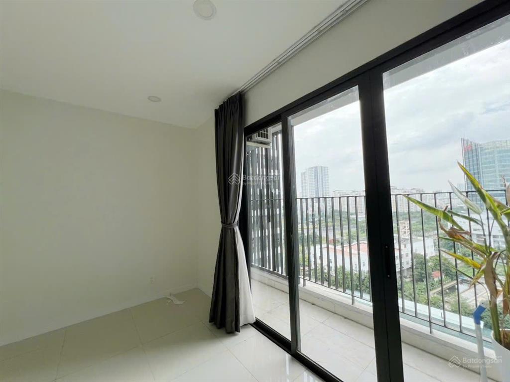 Bán căn hộ lavida giá chỉ 1,95 tỷ, mặt tiền nguyễn văn linh , đối diện sc vivo quận 7.
