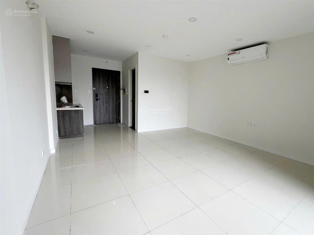 Bán căn hộ lavida plus 27m2, giá 1,95 tỷ bao hết thuế phí, nhận nhà ngay. view phú mỹ hưng.