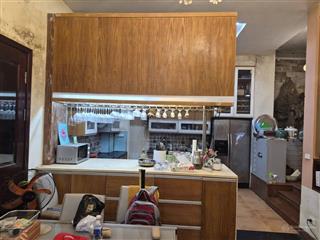 Cần bán nhanh biệt thự 129 thiên hiền. dt 136m x 4 nổi 1 hầm, mt 11m. giá 39 tỷ tl mạnh