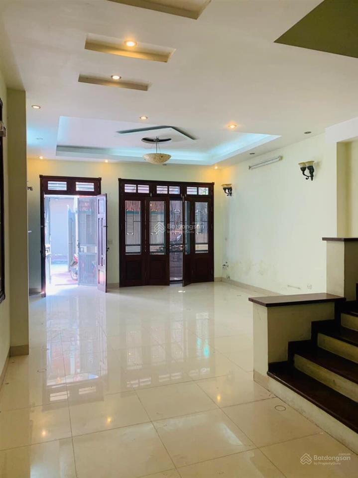 Cho thuê nhà mới đường ô tô tránh nguyễn hoàng. dt 75m x 5t, mt 5m. giá 25tr