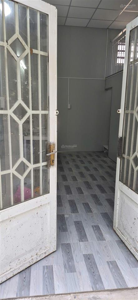 Nhà trọ 30m2, 1 gác lửng, phòng riêng, máy lạnh 4,5tr/th