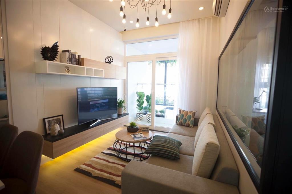Căn hộ 54m2 2pn 1wc có rèm, máy lạnh, tầng đẹp, view thoáng, giá 8 triệu, ở ngay.  0907 174 ***