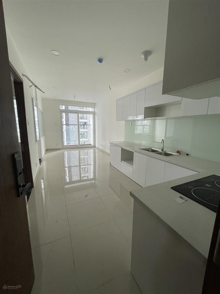 Căn hộ 54m2 2pn 1wc có rèm, máy lạnh, tầng đẹp, view thoáng, giá 8 triệu, ở ngay.  0907 174 ***