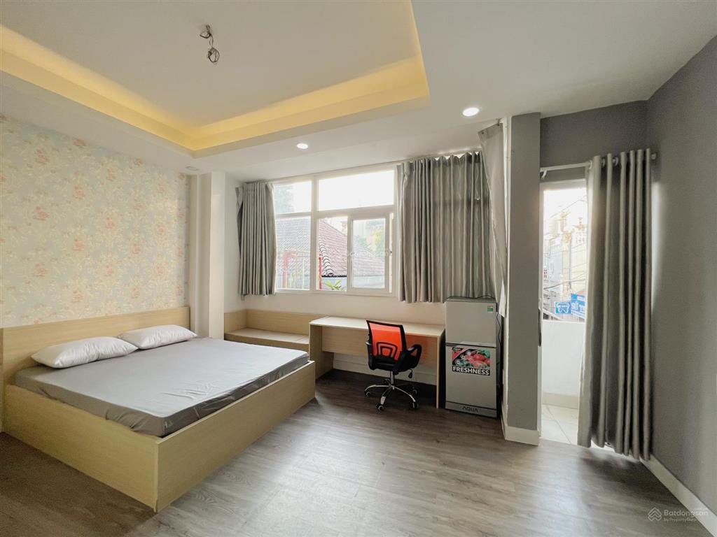 Chính chủ cho thuê 1pn tách bếp, giá 7,9 tr/th đầy đủ nội thất, dọn vào ở ngay.  0907 174 ***