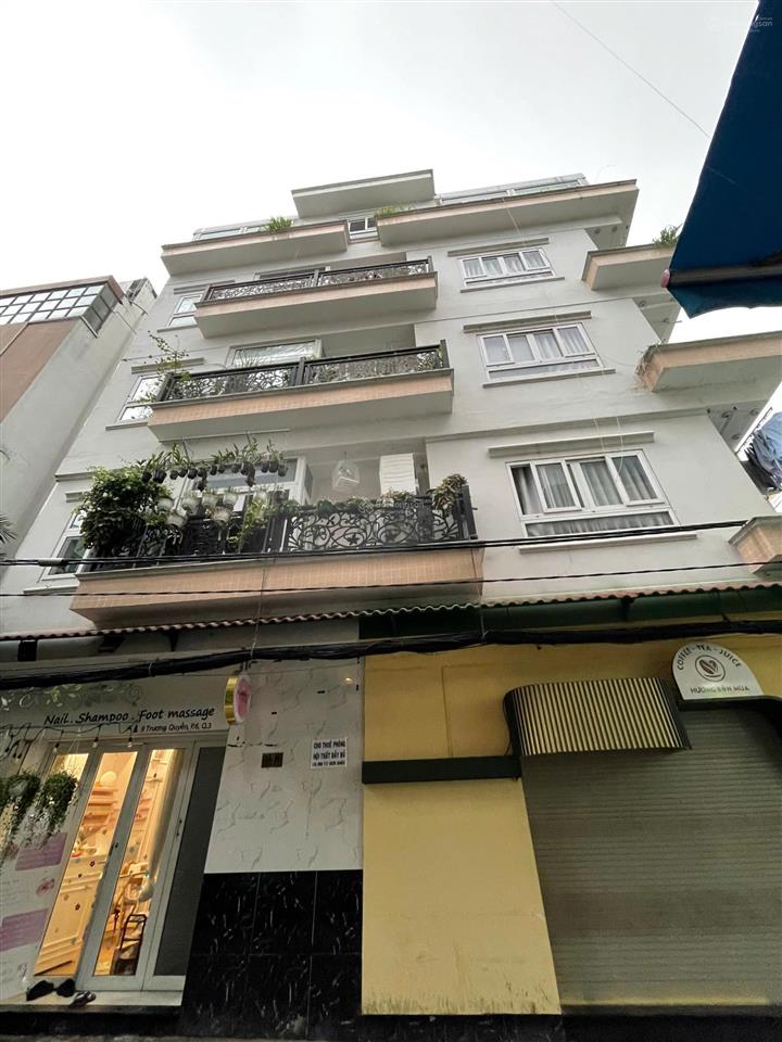 Chính chủ cho thuê 1pn tách bếp, giá 7,9 tr/th đầy đủ nội thất, dọn vào ở ngay.  0907 174 ***