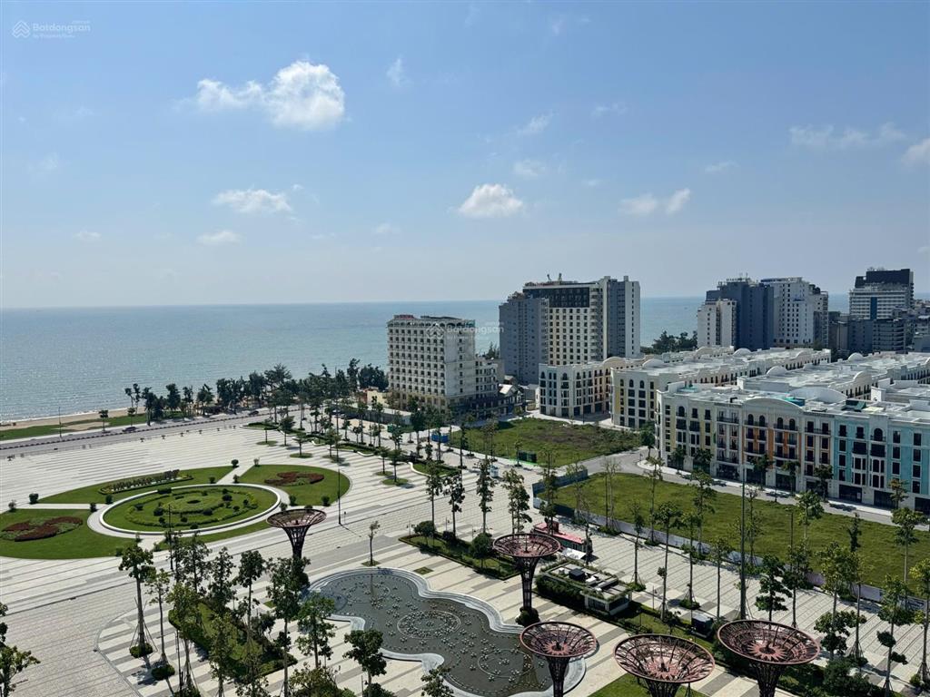 Căn hộ 45m2 the pathway sầm sơn tại trung tâm quảng trường biển, giá 2,4 tỷ