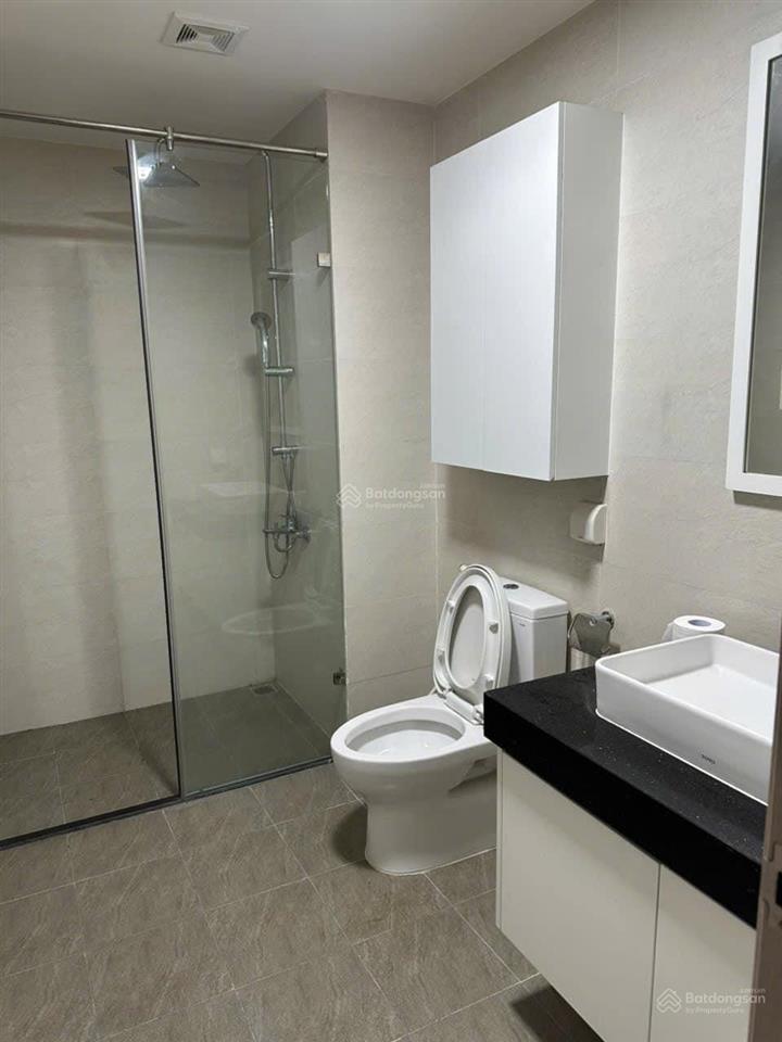 Cho thuê căn hộ 02 phòng ngủ đồ cơ bản lacasta văn phú.  0904 994 ***