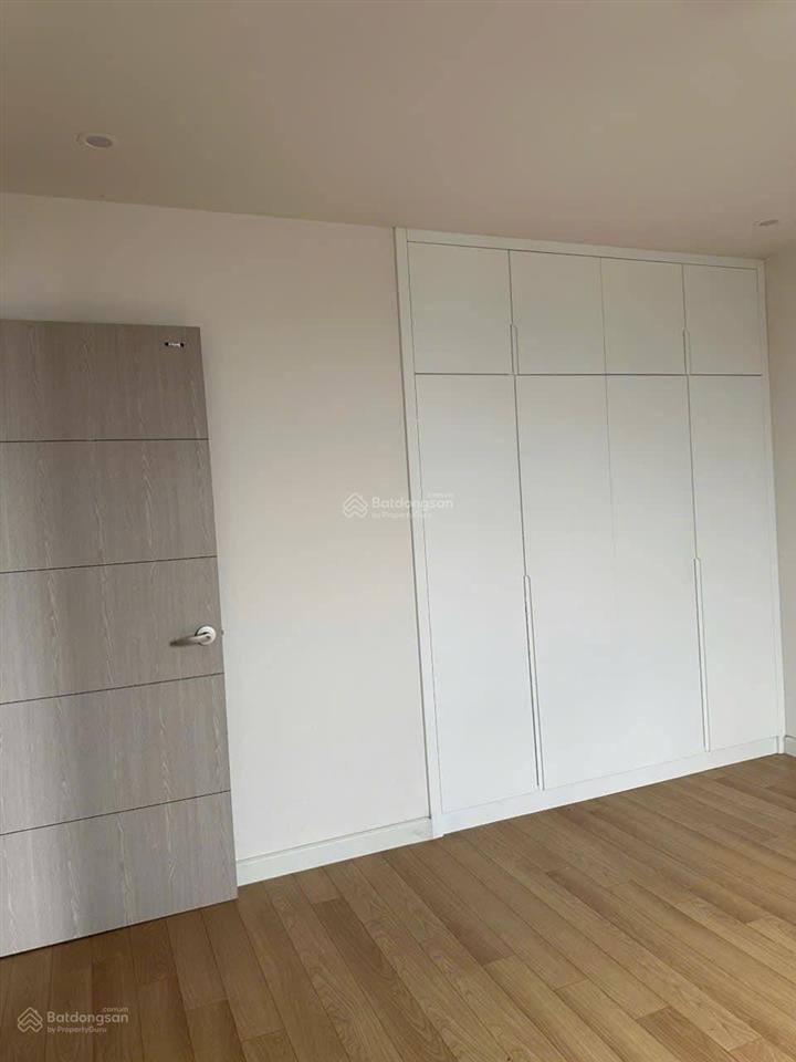 Cho thuê căn hộ 02 phòng ngủ đồ cơ bản lacasta văn phú.  0904 994 ***