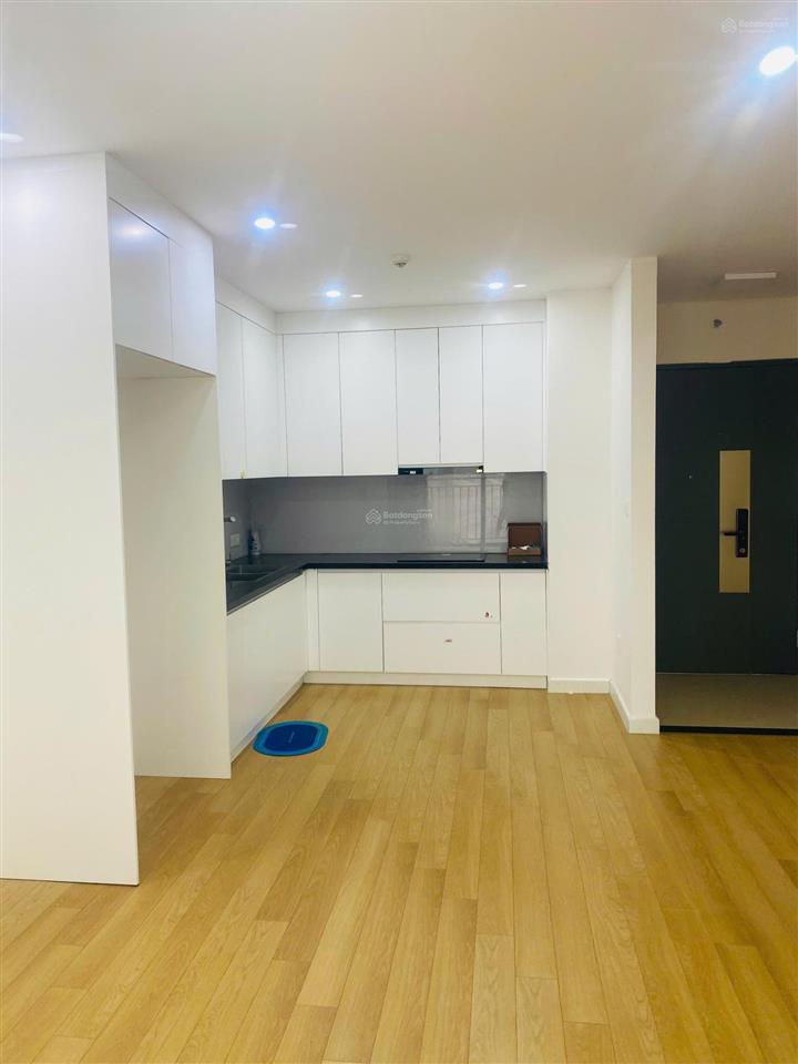 Cho thuê căn hộ 1 ngủ lacasta văn phú. xem nhà 0904 994 ***