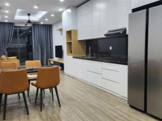 Căn hộ 2n rộng 96m2 full đồ nội thất tại chung cư thiên niên kỷ.  0904 994 ***