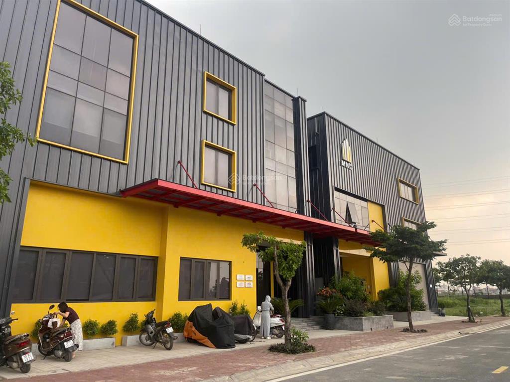 Chuyển nhượng lô đất 360m² cụm công nghiệp đông la.  0904 994 ***