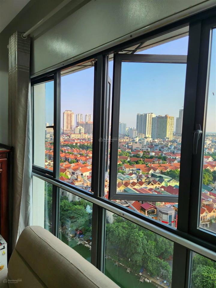 Cho thuê 2n full đồ mulberry lane, vào luôn.  0904 994 ***
