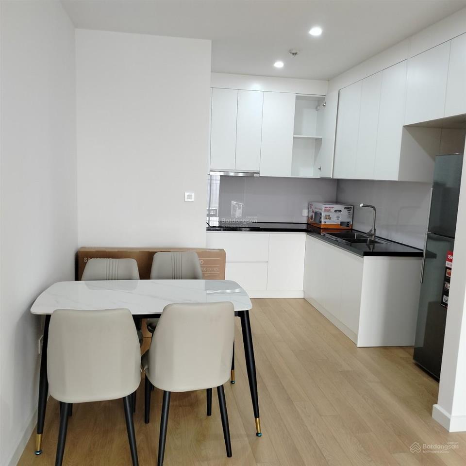 Cho thuê gấp 2n full chung cư la casta văn phú.  0904 994 ***