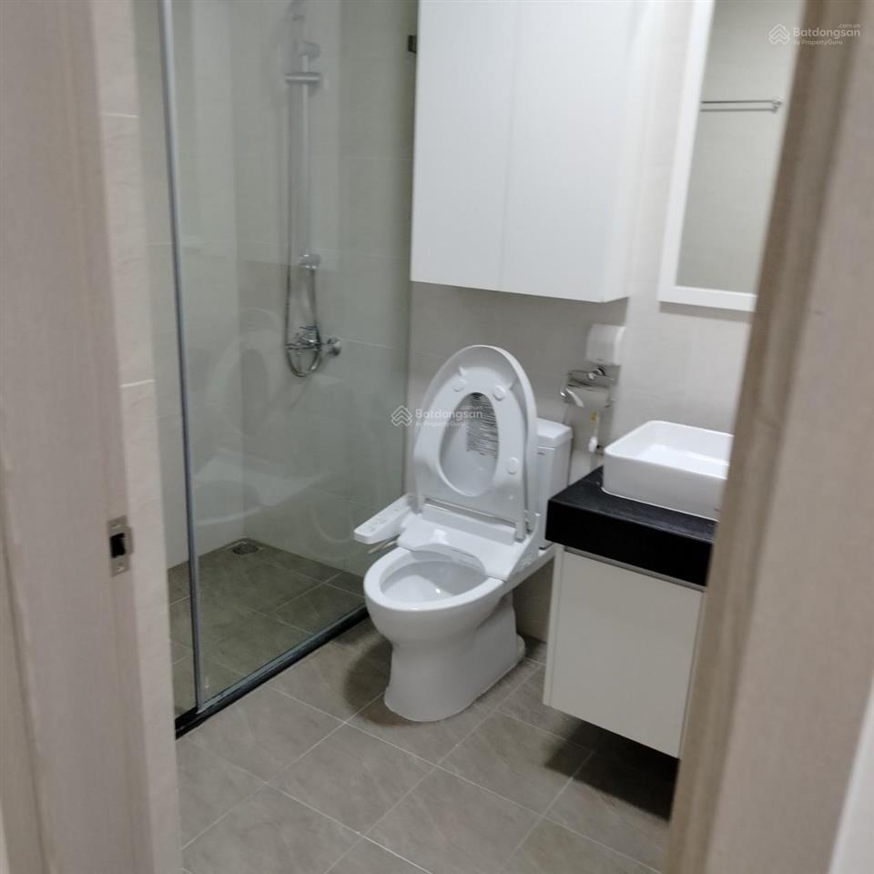 Cho thuê gấp 2n full chung cư la casta văn phú.  0904 994 ***