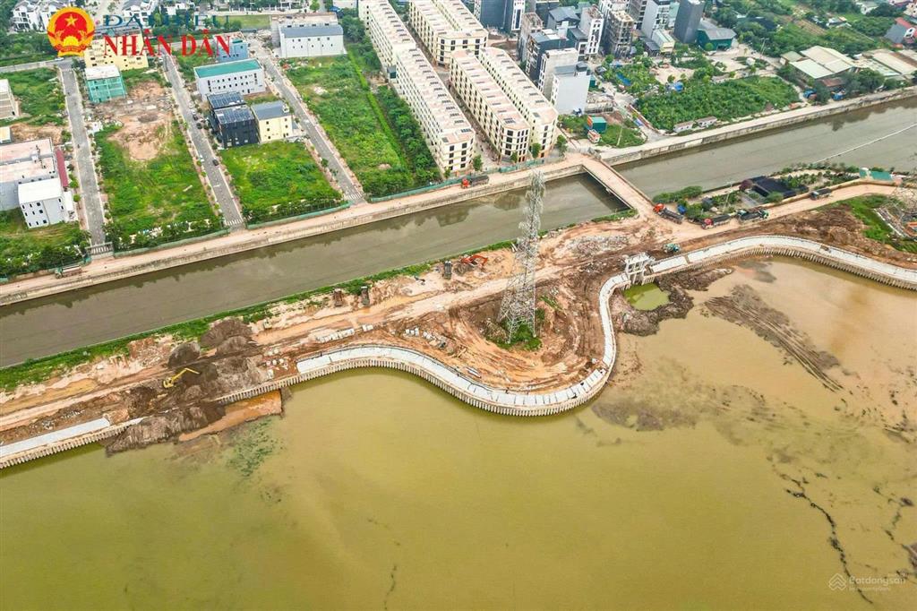 Chính chủ nhượng đất dịch vụ có nhà 5 tầng tại cụm công nghiệp đông la.  0904 994 ***