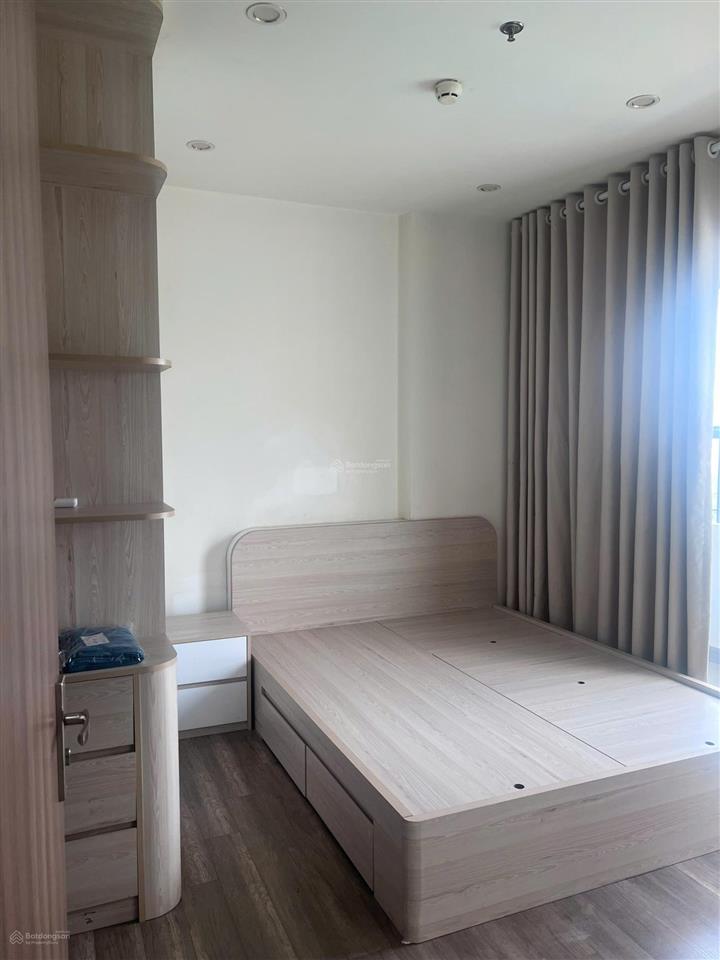 Cho thuê căn hộ 3n gần full nhs trung văn.  0904 994 ***