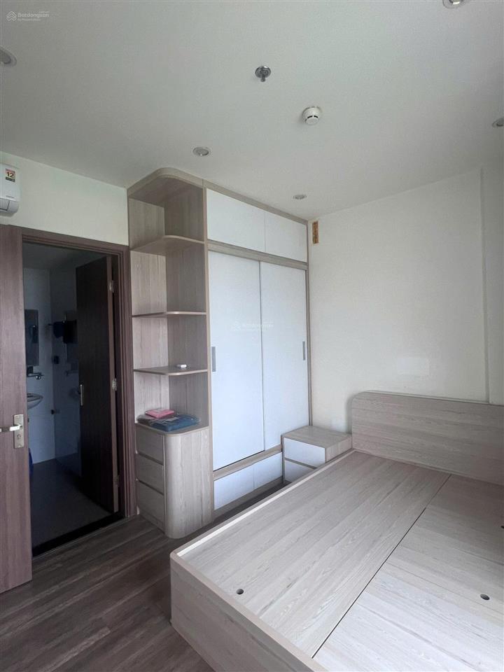 Cho thuê căn hộ 3n gần full nhs trung văn.  0904 994 ***