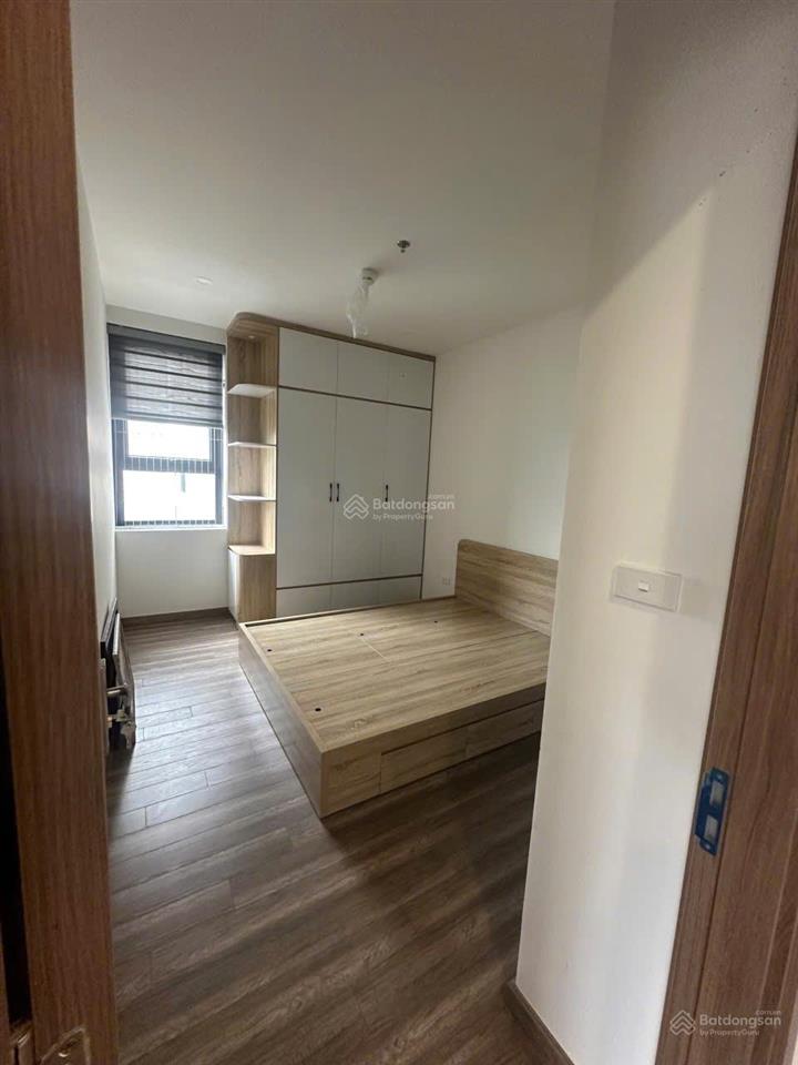 Cho thuê căn 2n full đồ nhs trung văn.  0904 994 ***