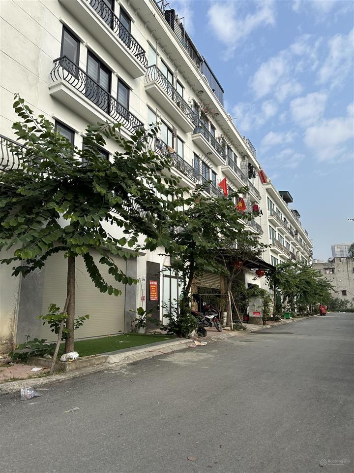 Chiính chủ bán lk phú lương 63 mx5 t,hoàn thiện đẹp,áp góc ,full nội thất ,hơn 16 tỷ, 0962 050 ***