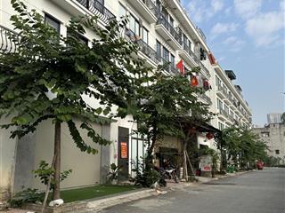 Duy nhất lk phú lương 63m x5 t.hoàn thiện đẹp ,hiếm bán ,vị trí kinh doanh ,giá 1x tỷ 0962 050 ***